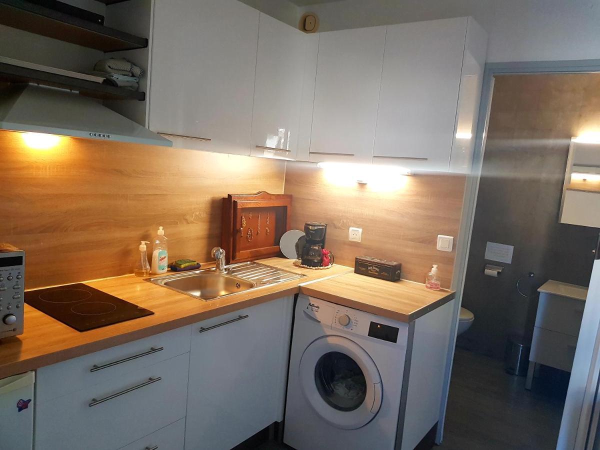 Studio Climatise Classe 2 Dans Marina Proche Mer Et Etang - Lit Wifi Fibre Et Parking Prive Sete Exterior photo